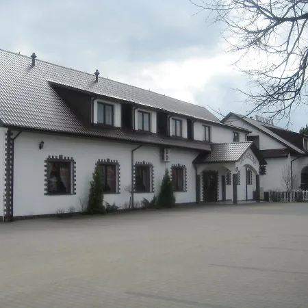 Zajazd Skalny-3