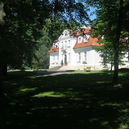 Hotel Księżycowy Dworek-2