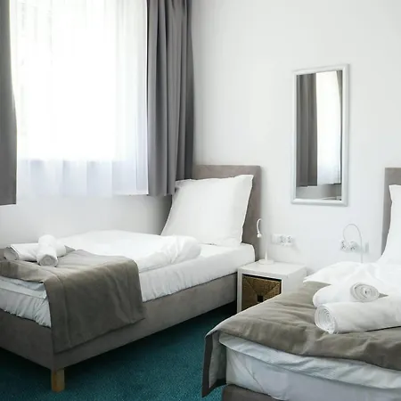Hotel Inner City-3