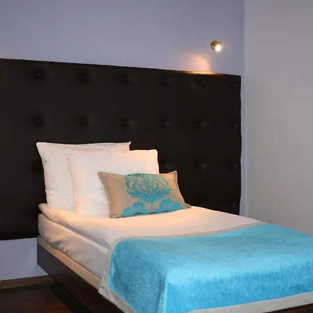 Hotel Opera-3