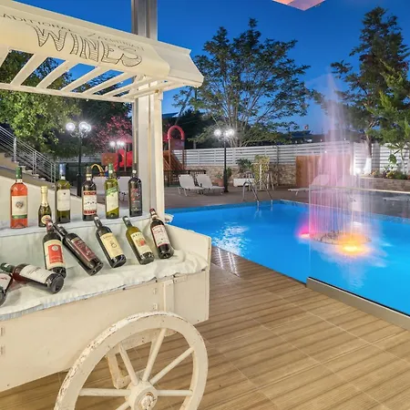 Denise Beach Hotel-2