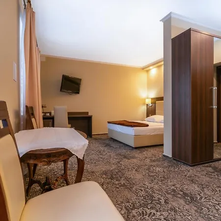 Hotel Promien-3