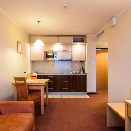 Apartamenty Zgoda Warszawa By Desilva-3