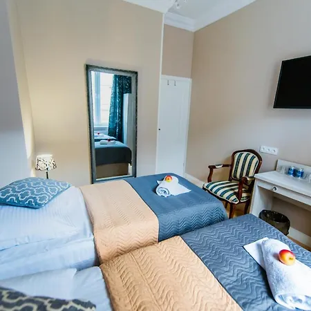 Old Town Boutique Rooms-3