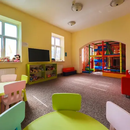 Hotel *** NAT Krynica Zdrój-2