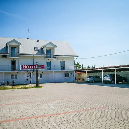 Usługi Hotelarskie Małgosia i Andrzej Danowski-2