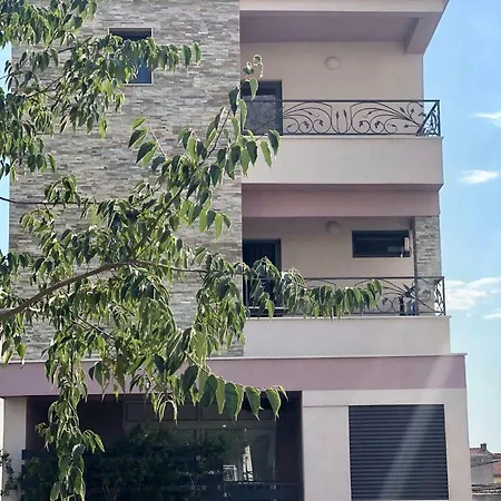 Luxury Studio Apartment Marinovic-2