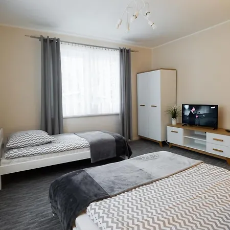 Apartamenty Pod Gondolą-3