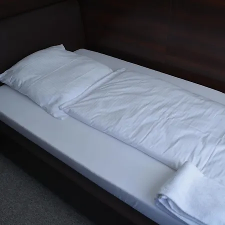 B&D Hotel-3