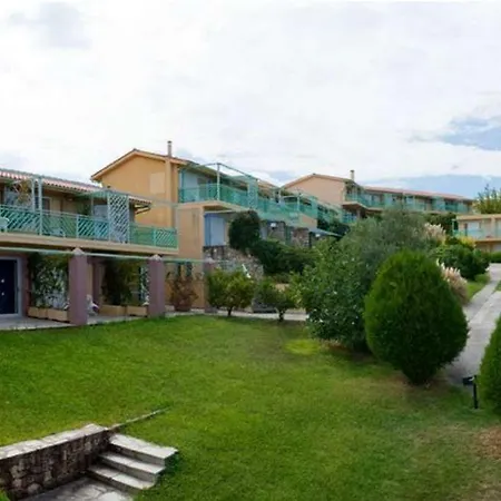 Daphne Holiday Club-2