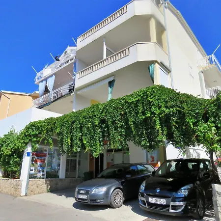 Apartments Nemira-3