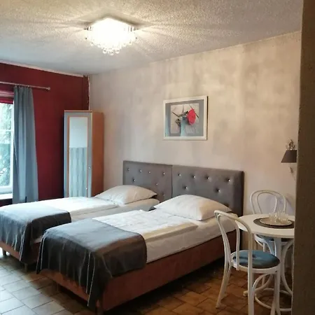 Zajazd pod Różą-2