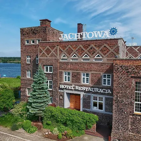 Jachtowa-2