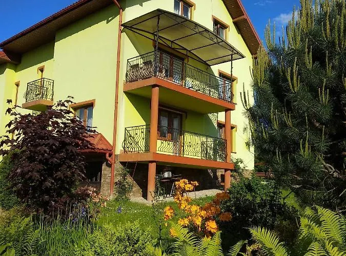 Hotel Tęczowy Poranek Ustrzyki Dolne