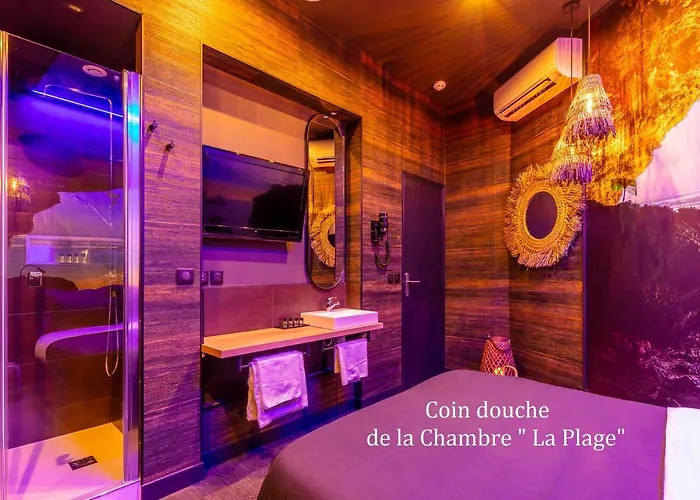 Love Hotel Avec Nuit Insolite Au Dandy Et Jacuzzi Privatise (Adults Only) Paryż