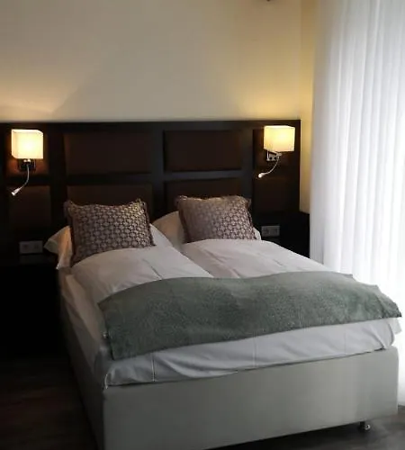 Apartment Hotel City Inn Kolonia