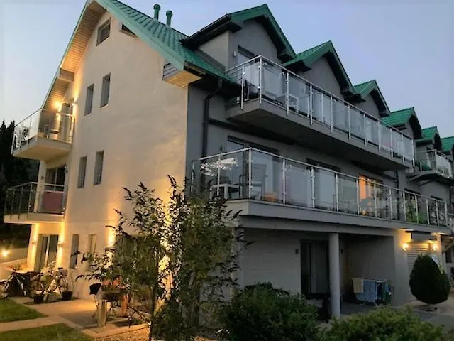 Zielony Daszek Sianożęty