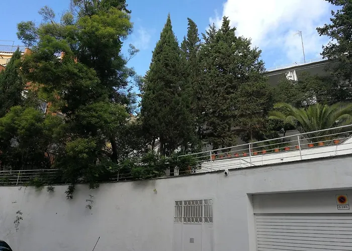 Casa Vilaro Park Guell Barcelona