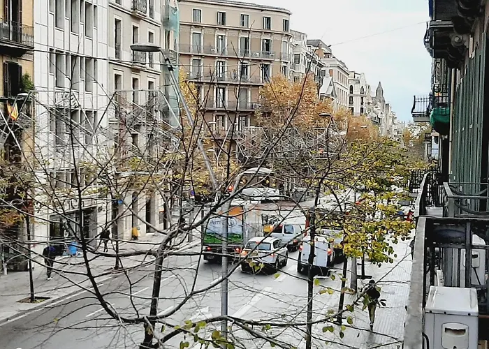 Lumine Luxury Suites By Gaiarooms Barcelona