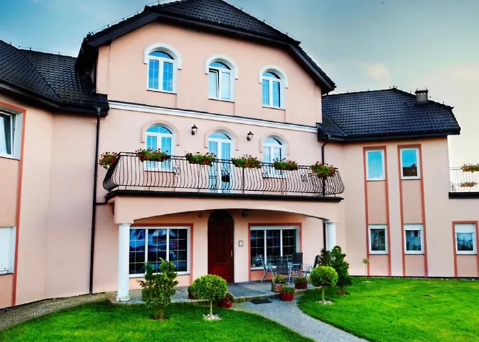Hotel Dom na Wzgórzu Sarbinowo
