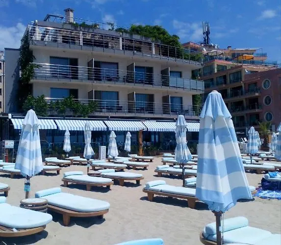 Prado Beach Słoneczny Brzeg