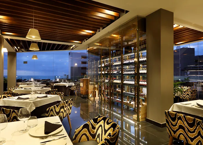 Hard Rock Hotel Tenerife Costa Adeje 