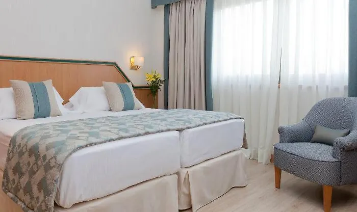 Hotel Praga Madryt