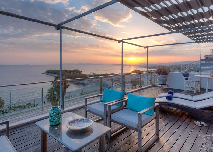 Tropical Hotel Seafront Boutique Ateny