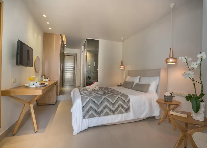 Nefeli Hotel Retimno