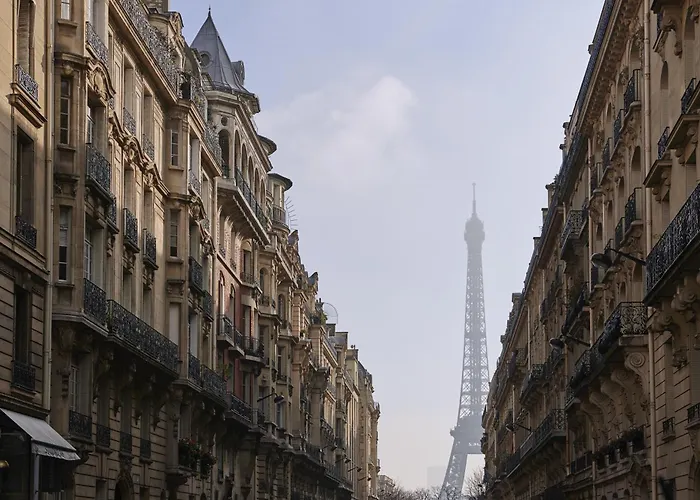 Hotel Plaza Tour Eiffel Paryż