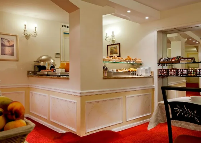 Timhotel Tour Montparnasse Paryż