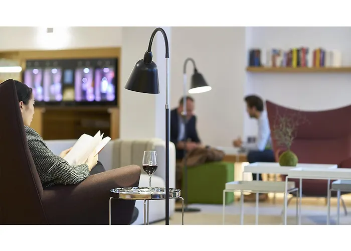 9Hotel Republique Paryż