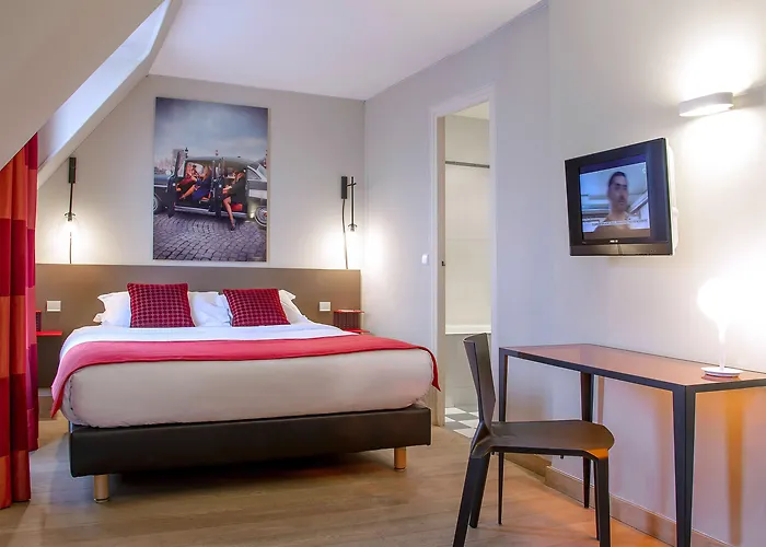 Hotel Zelie Champs-Elysees Paryż