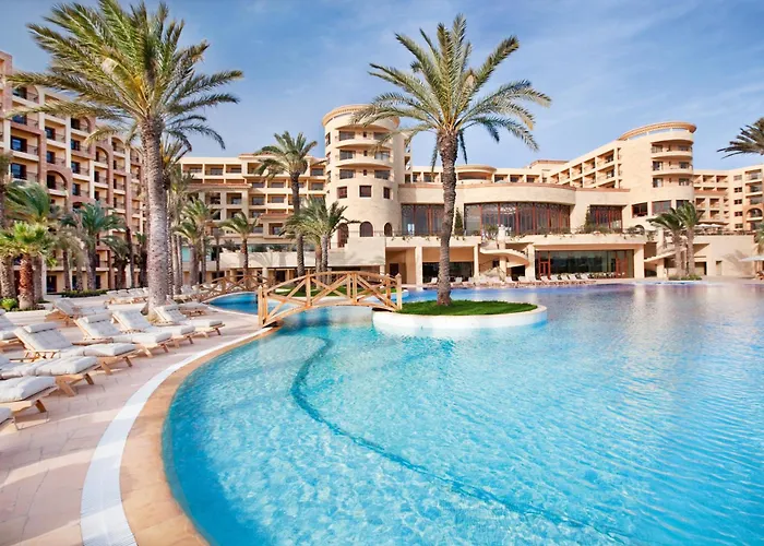 Moevenpick Resort & Marine Spa Suza