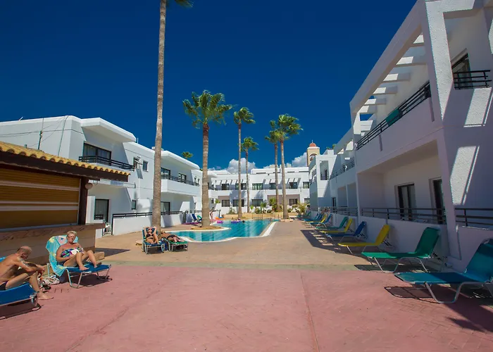 Anthea Hotel Apartments Ajia Napa