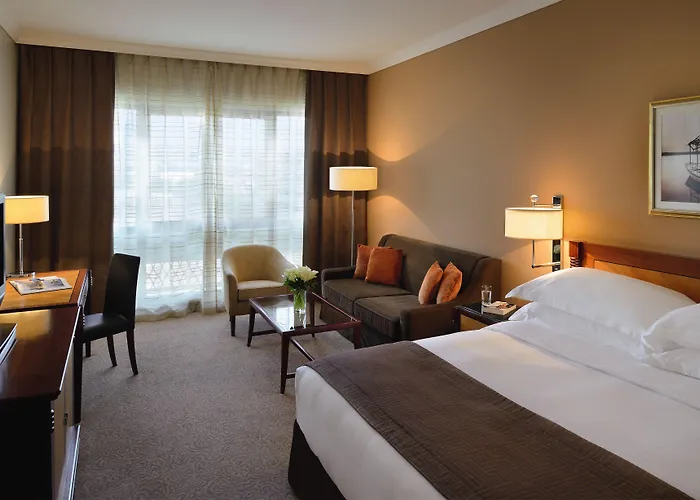 Moevenpick Hotel & Apartments Bur Dubaj