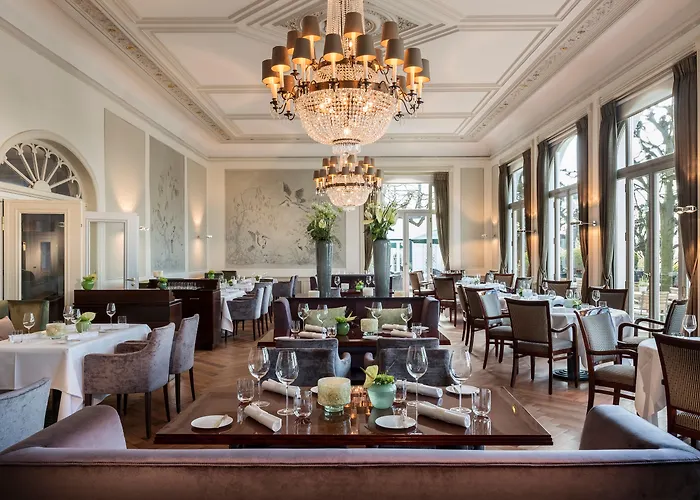 Hotel Louis C Jacob, Hamburg, Autograph Collection