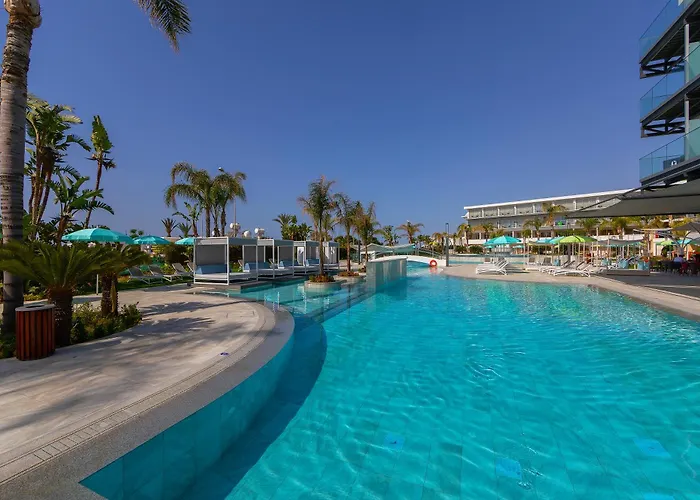 Faros Hotel Ajia Napa