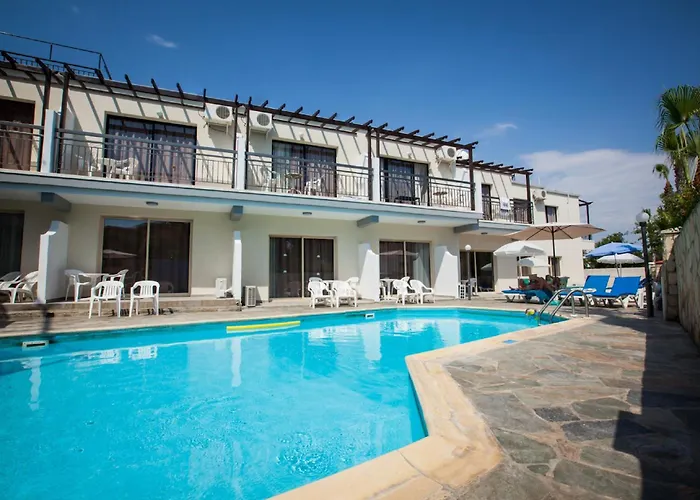 Crystallo Apartments Pafos