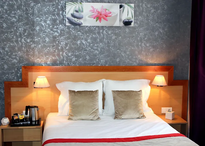 Hotel Du Chemin Vert Paryż