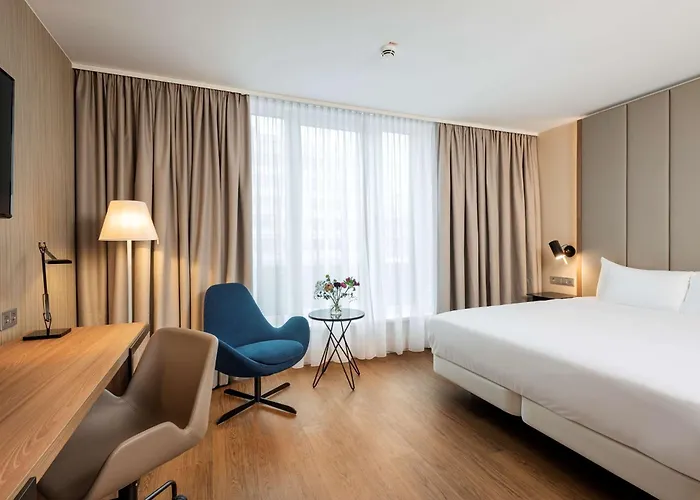 Nh Hanower