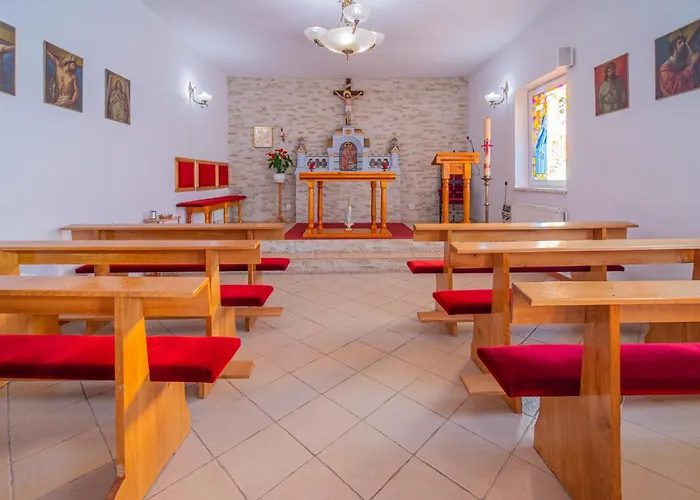 Nadmorski Dom Rekolekcyjny Mrzeżyno
