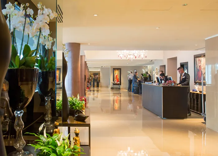 The May Fair Hotel, Mayfair, Londyn