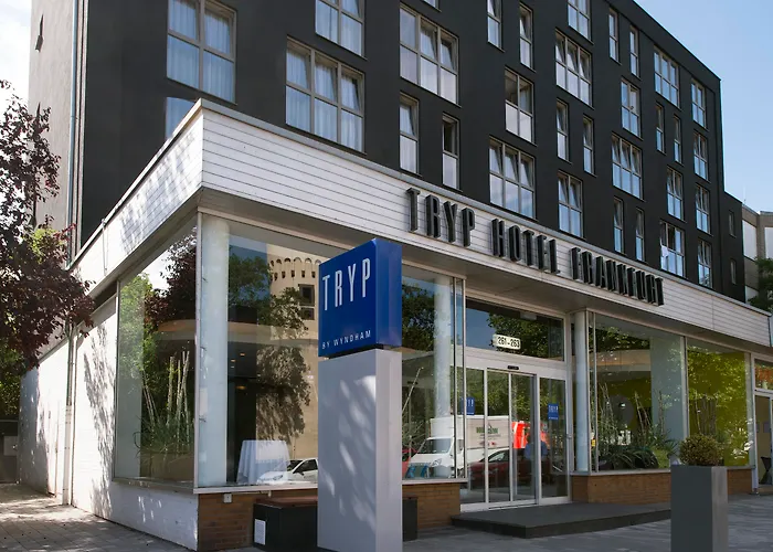 Hotel Tryp By Wyndham Frankfurt Frankfurt nad Menem