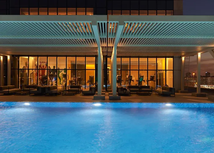 Novotel Jumeirah Village Triangle Dubaj