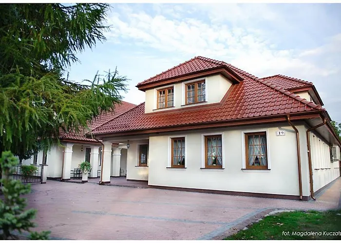 Restauracja Ambrozja i Pokoje gościnne Mlawa