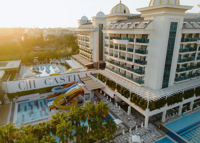 Castival Hotel Side