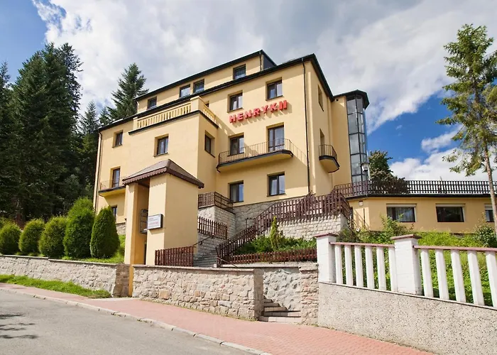 Apartamenty i Pokoje Henryk Krynica-Zdrój