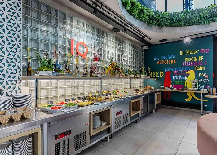 Iq Hotel Kijów