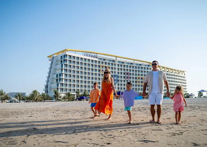 Centara Mirage Beach Resort Dubaj